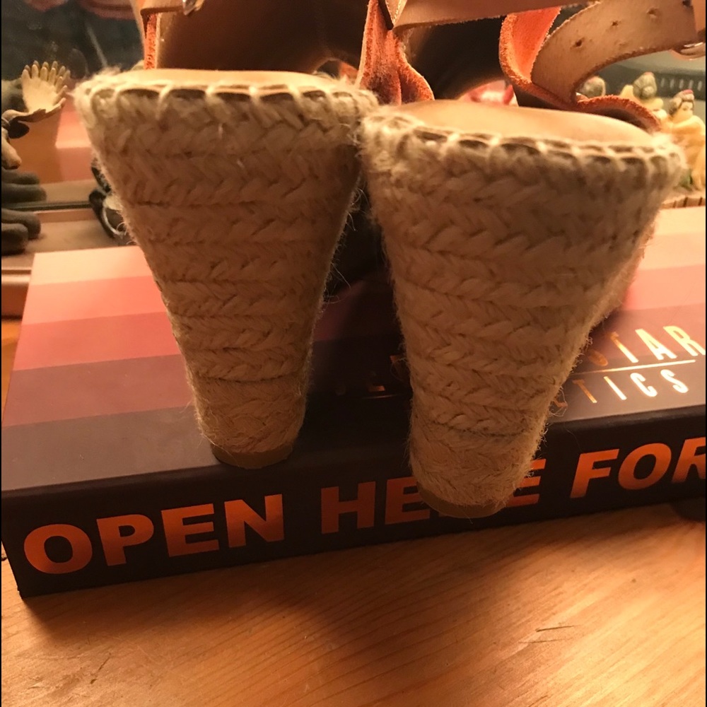 Wedge shoes - Picture 8 of 11